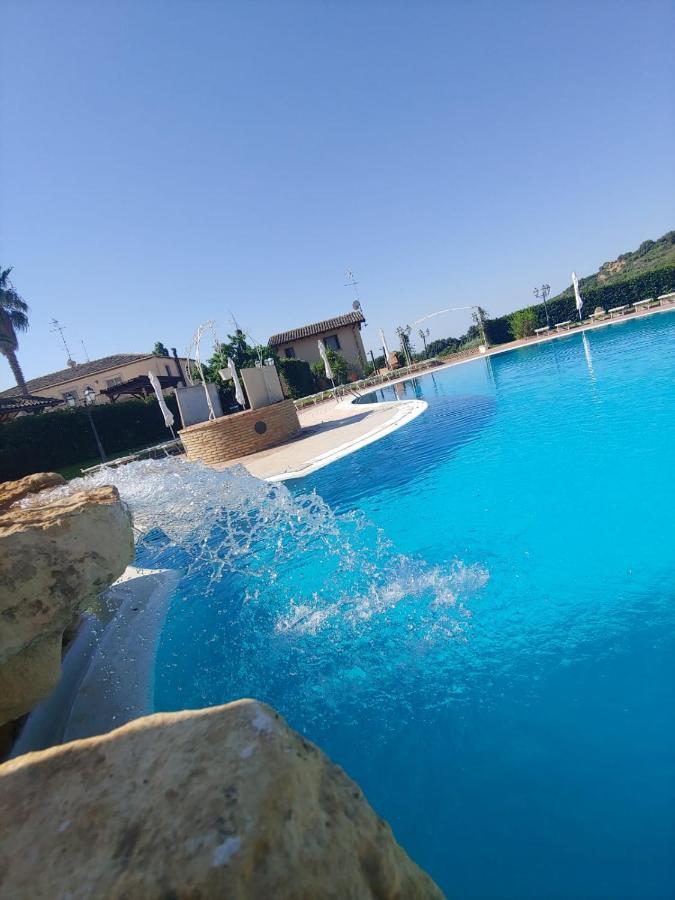 Tenuta Bellaprima Caltagirone Niscemi Eksteriør bilde
